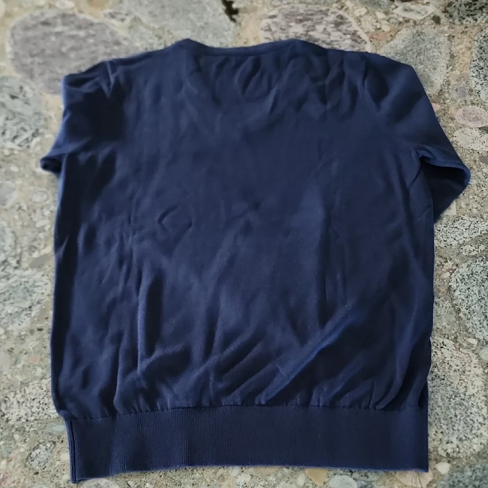 Pebble Beach Women's Navy Blue V-Neck Sweater - Picture 6 of 9